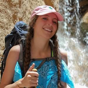 Meet your Posher, Emma